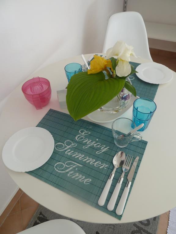 Rose Apartments Ичичи Номер фото