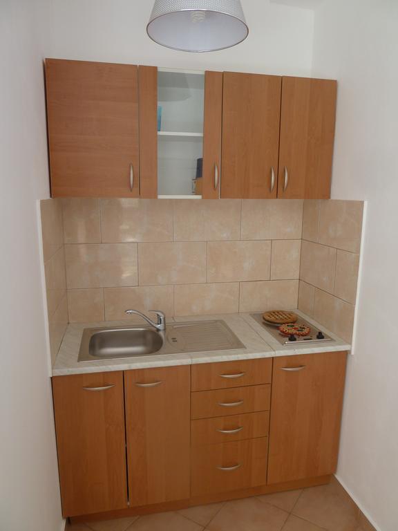 Rose Apartments Ичичи Номер фото